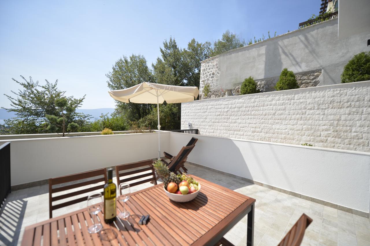 Apartment Line One Tivat Exterior photo